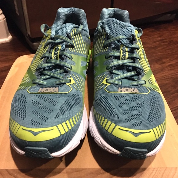 hoka m tracer